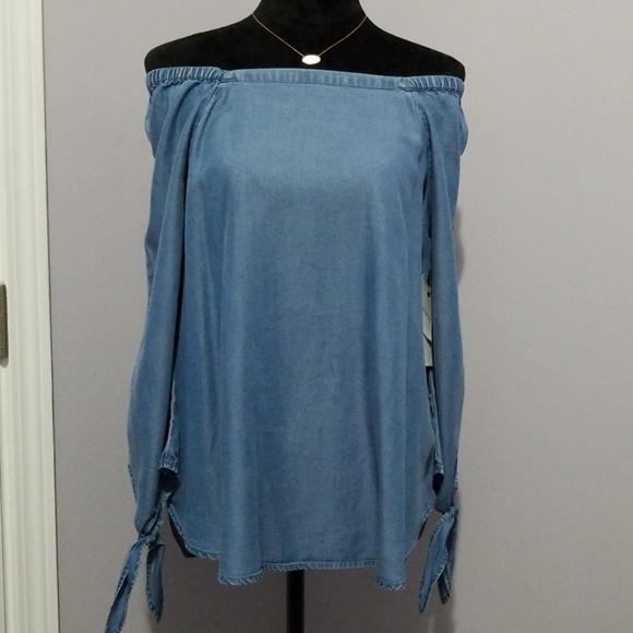 Liz Claiborne Tops - NWT Liz Claiborne Convertible top